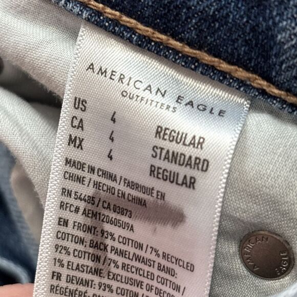 AMERICAN EAGLE Blue Distressed Strigid 90s Straight Leg Jeans Sz 4 - Picture 12 of 12